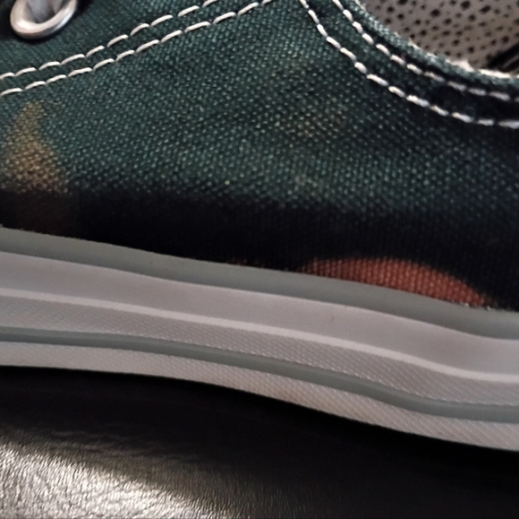 Converse All-star Low Tops - Picture 5 of 6